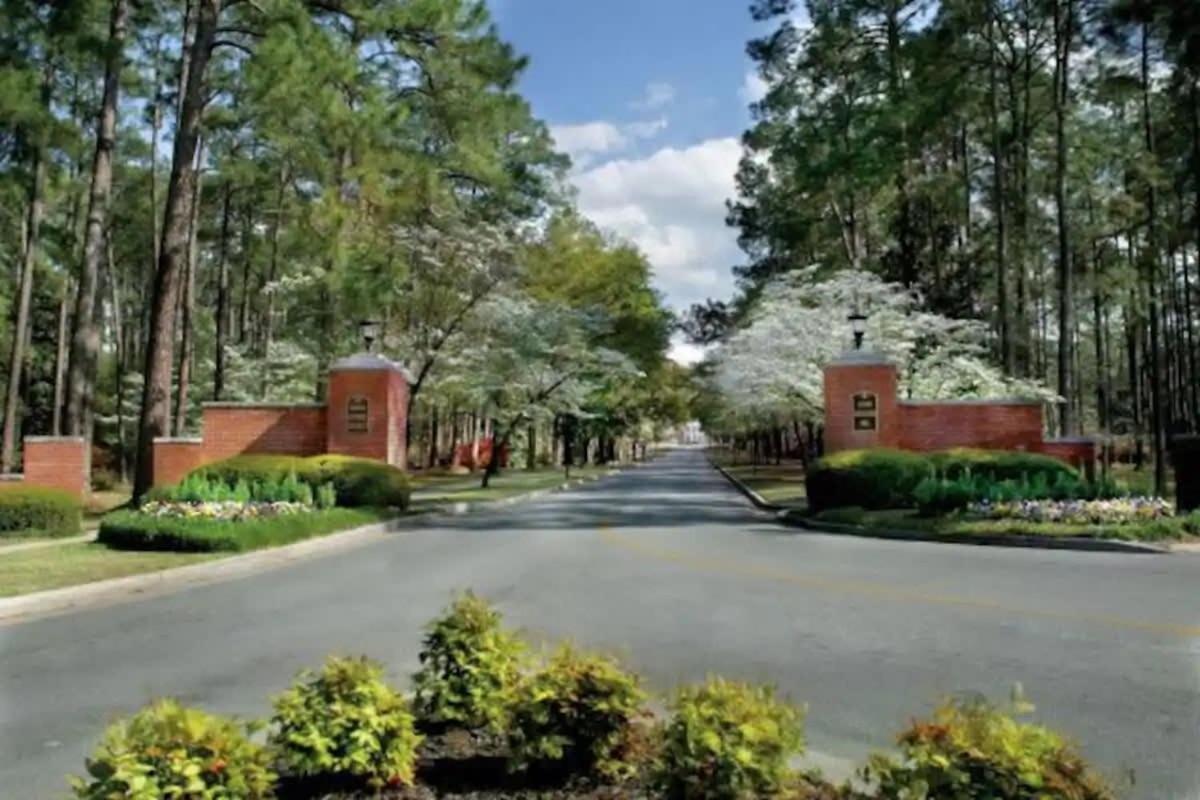 Amazing Cottage - Located On Blue Mile - Close To Gsu! Statesboro Exterior foto